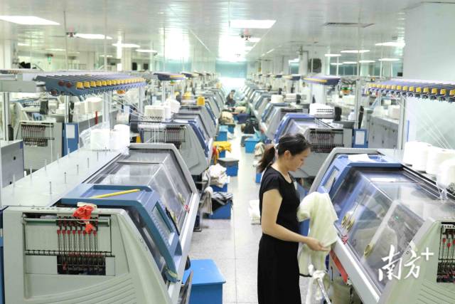 1  南方+ 张晓宜 拍摄