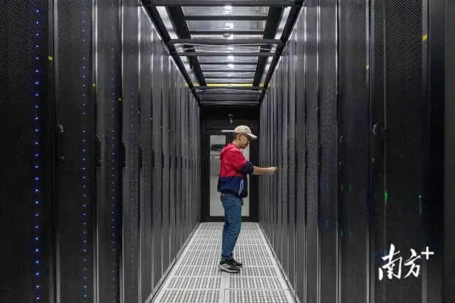 汕头提出以数字经济为先导,大力发展新能源、新材料、新一代电子信息。 图片