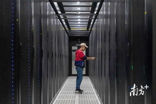 汕头提出以数字经济为先导,大力发展新能源、新材料、新一代电子信息。 图片