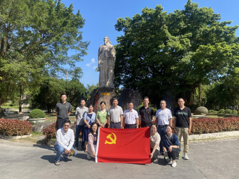 义务教育薄弱环节改善与农村校舍安全保障相关资金项目汕头审计小组临时党支部开展主题党日活动