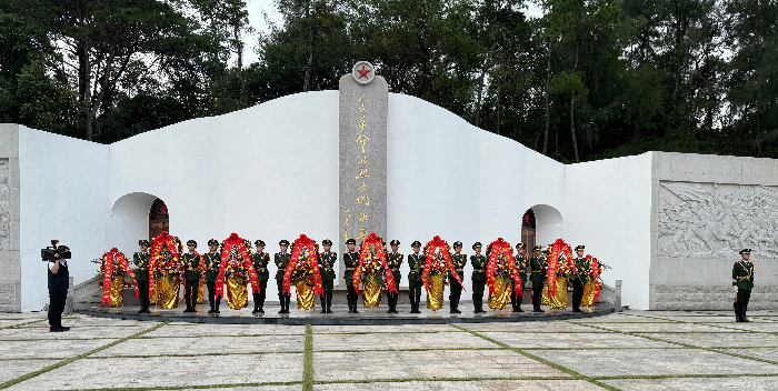 汕头市举行烈士公祭活动